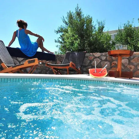 Pleiades Eco Hotel apartamentowy 4*